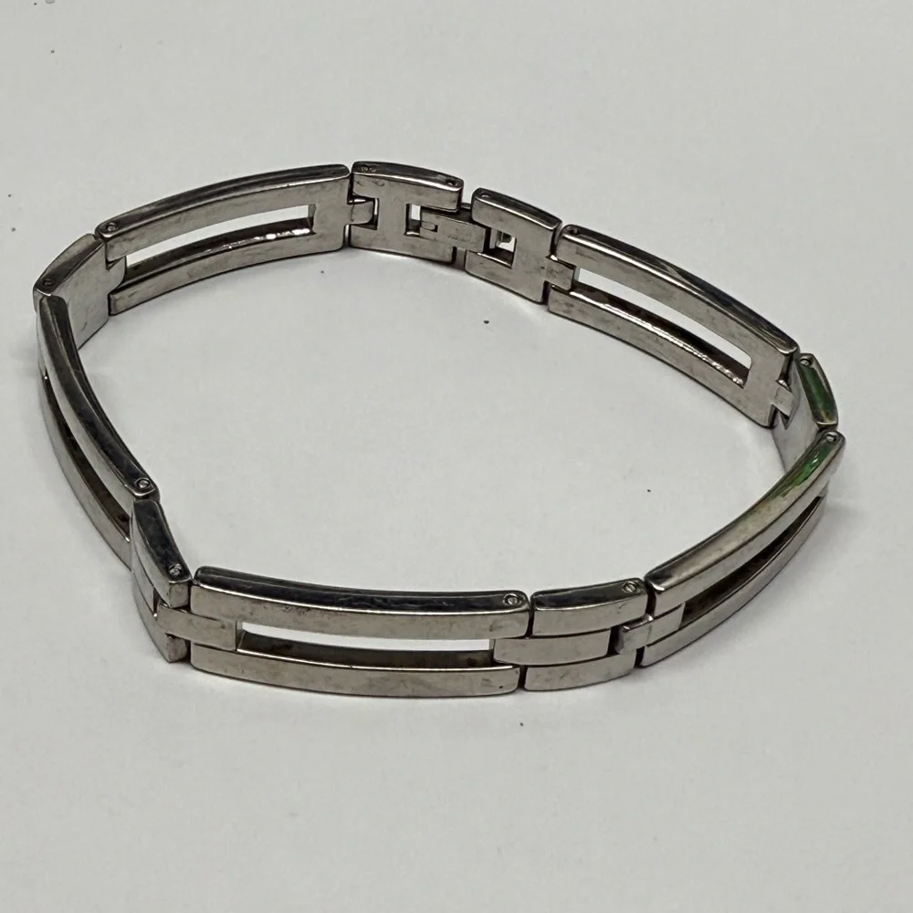 New Men’s Stainless steel Bracelet. 8 3/4” . From Macy’s
